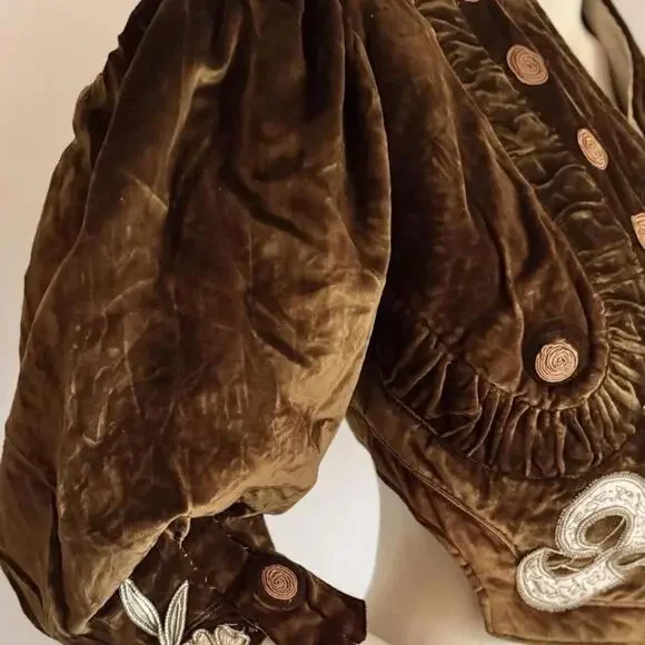 Vintage 1910's VICTORIAN EDWARDIAN Cocoa Brown VELVET FLORAL PUFF Sleeve Jacket - Picture 2 of 8